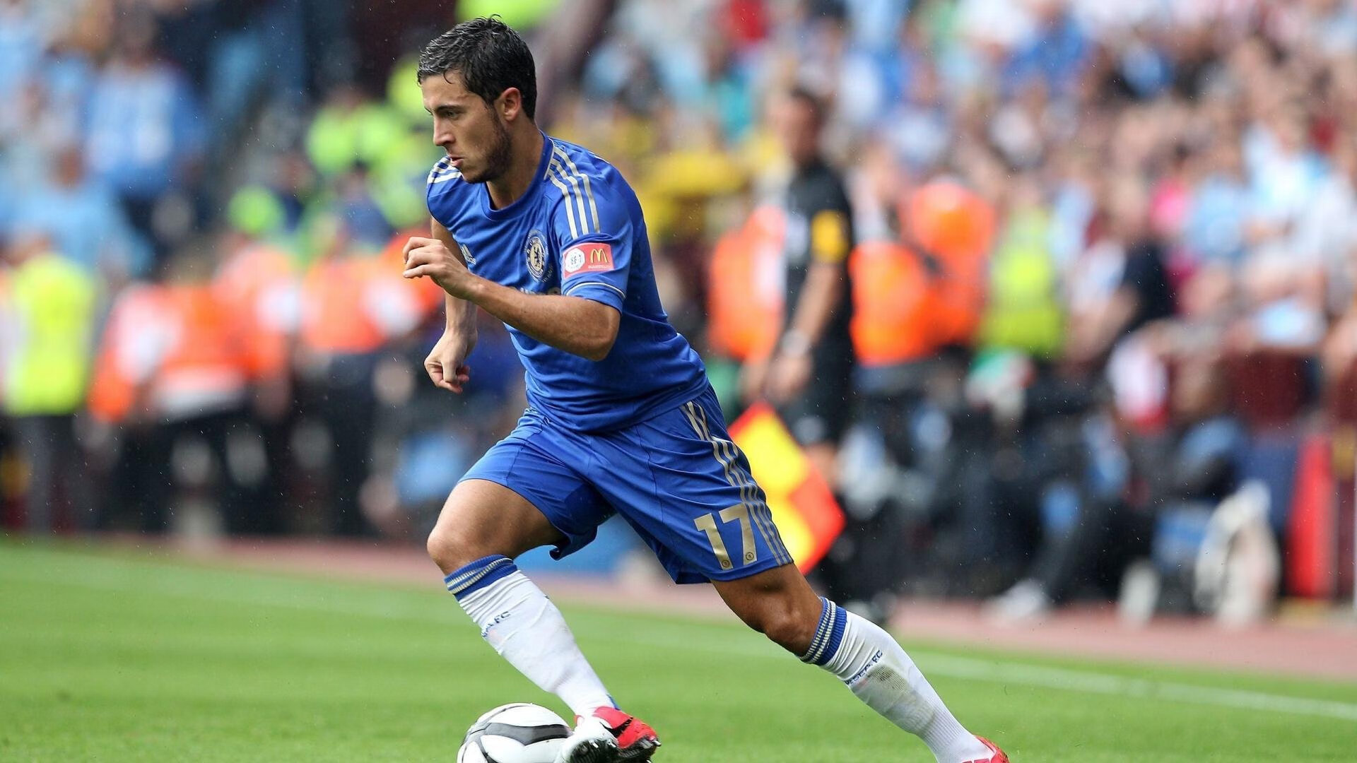 “智能球场创新设计——AI与物联网融合推动棒球运动场景数字化转型”